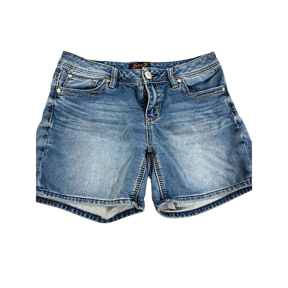 Seven7 Denim Shorts Women's Size 6 Light Wash Embroidered Back Pockets